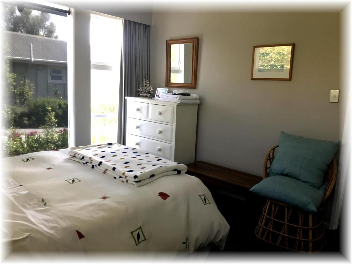 Peaceful Pukerua Bay Apartman Kültér fotó